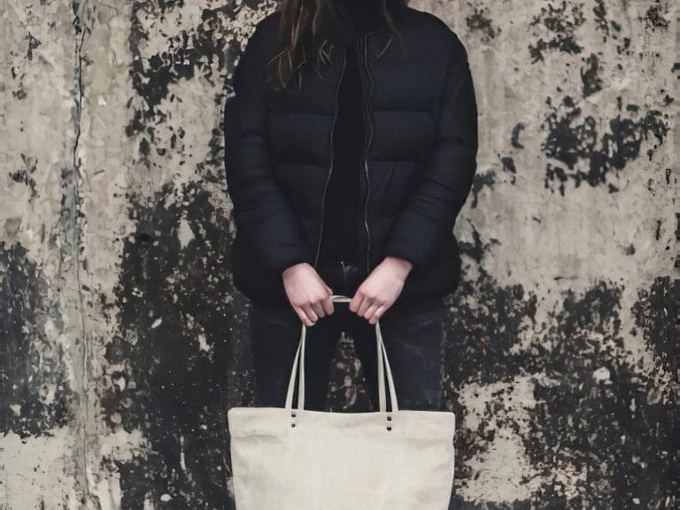 Libeco Linen Shoulder Sac Bag image