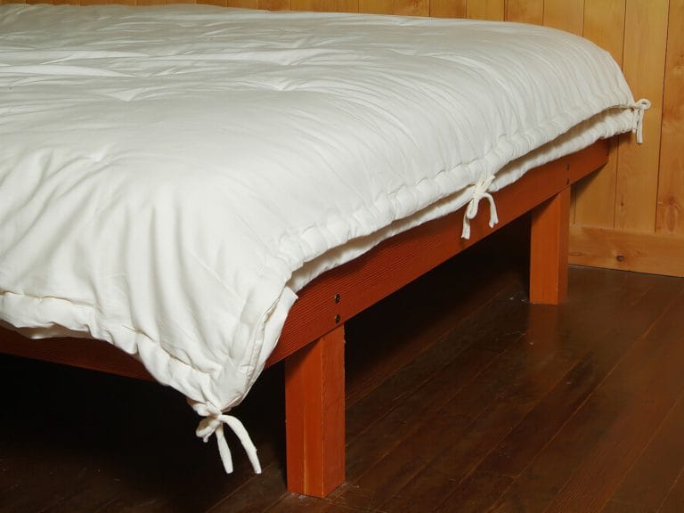Holy Lamb Organics All Season Wool Comforter image