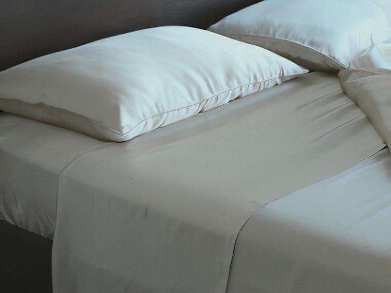 Perle Silk Charmeuse Silk Sheets image