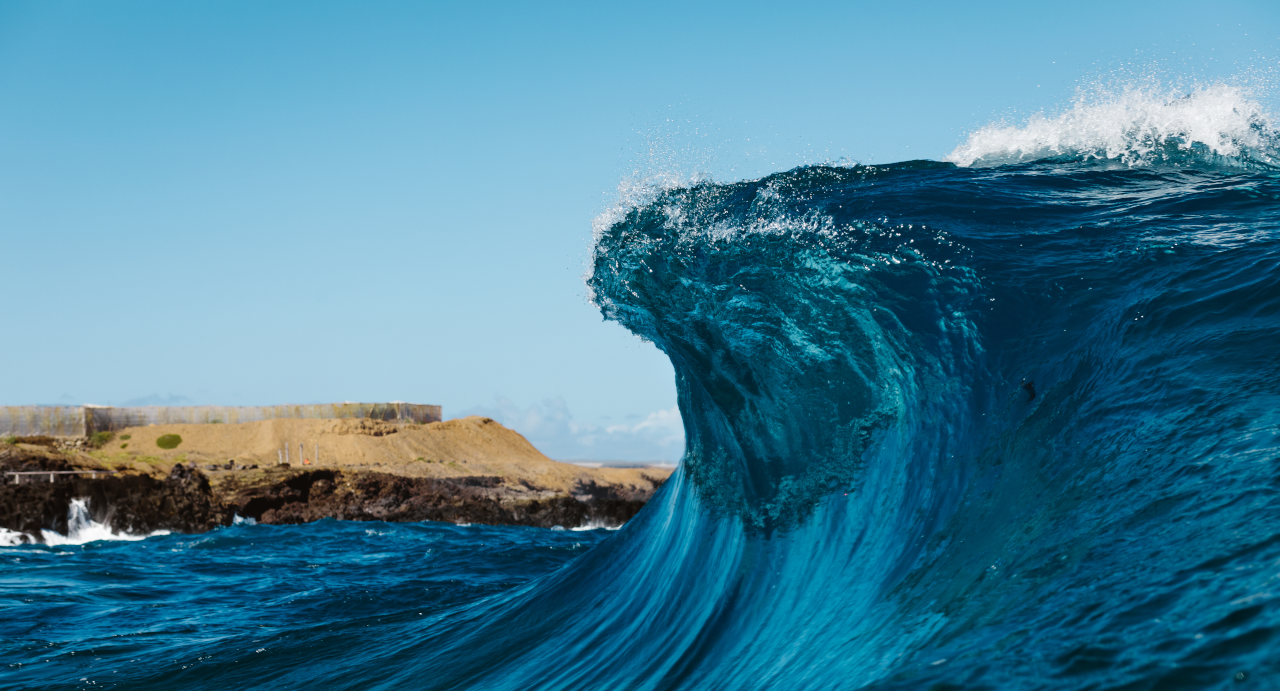 wave