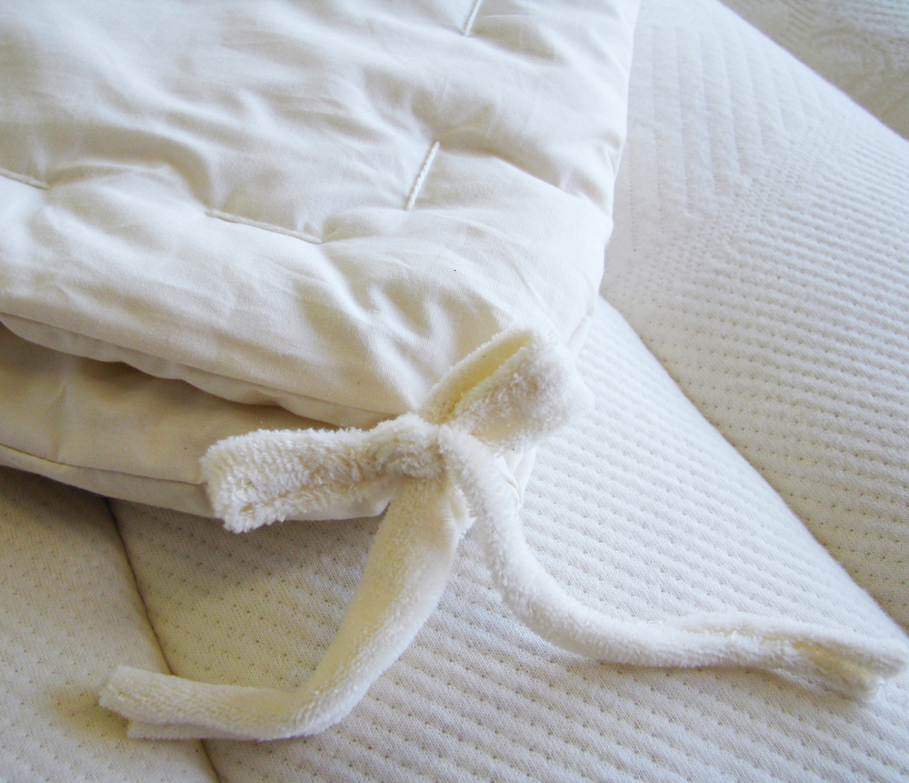 Holy Lamb Organics AllSeason Washable Wool Comforter Organic and