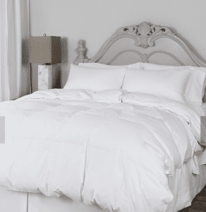 St Geneve comforter and pillows full bed