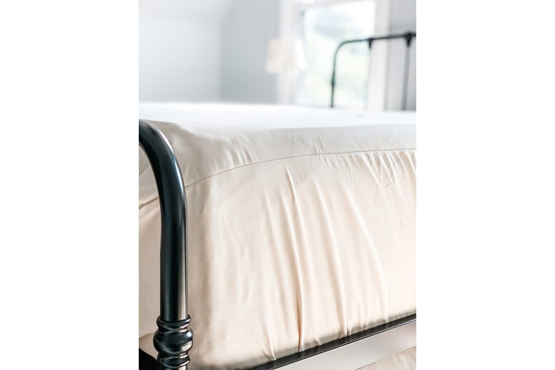 Sleep and Beyond Organic Cotton Waterproof Mattress Protector